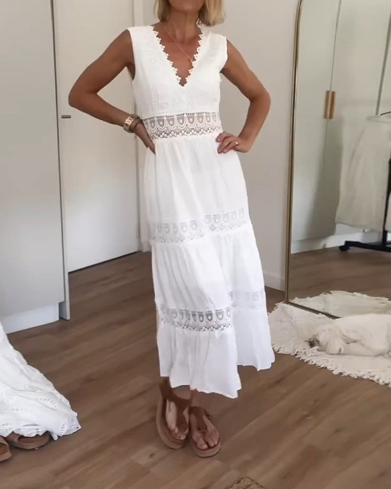 Aurélie – Romantisches Spitzenkleid mit V-Ausschnitt