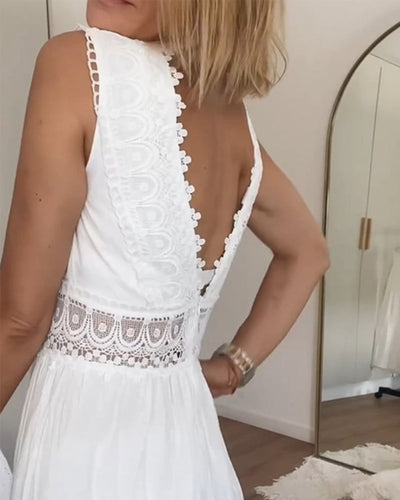 Aurélie – Romantisches Spitzenkleid mit V-Ausschnitt