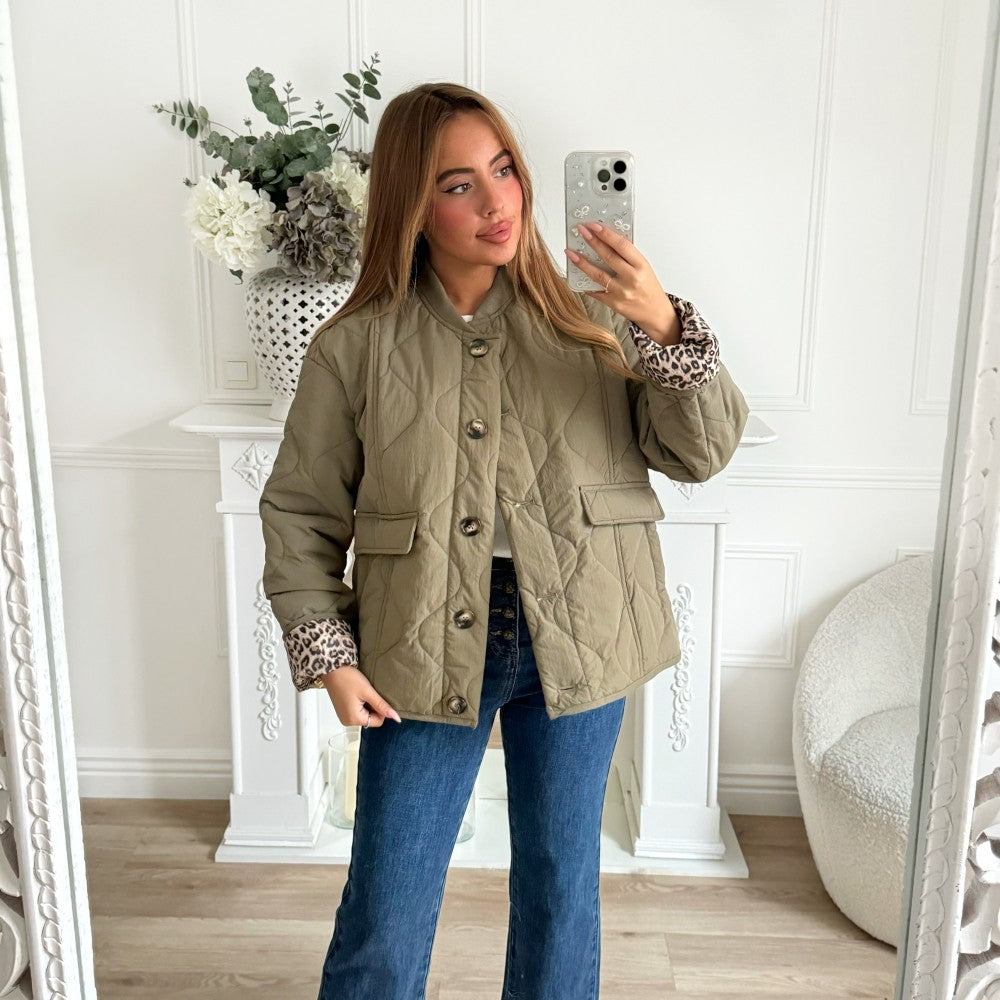 Eva - Jacke mit Leopardenfutter