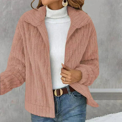 Charlotte | Lässige Plüsch Strickjacke